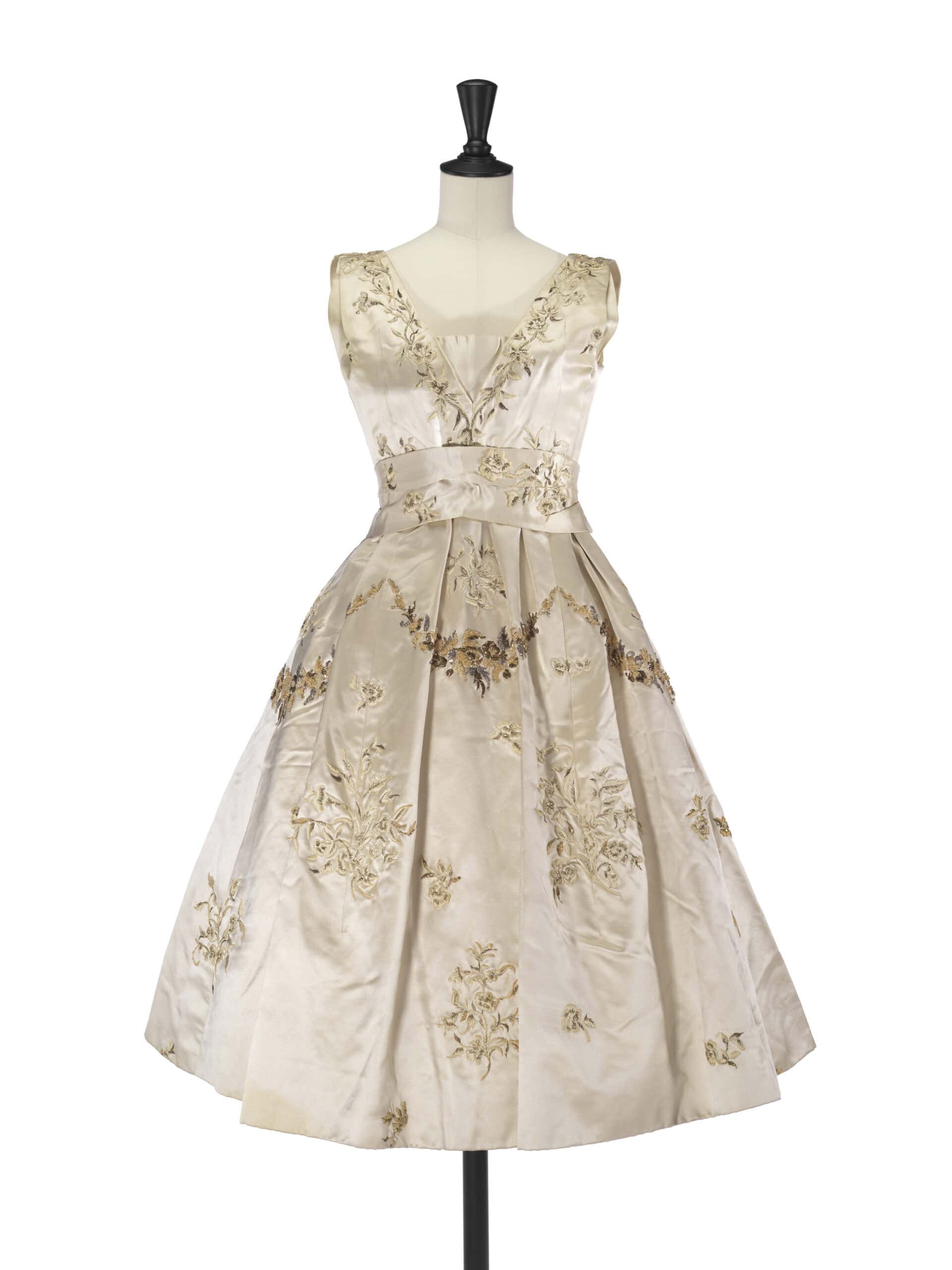 Christian Dior, Fête de nuit, 1955, Ivory satin with artificial fibre warp and silk weft in 