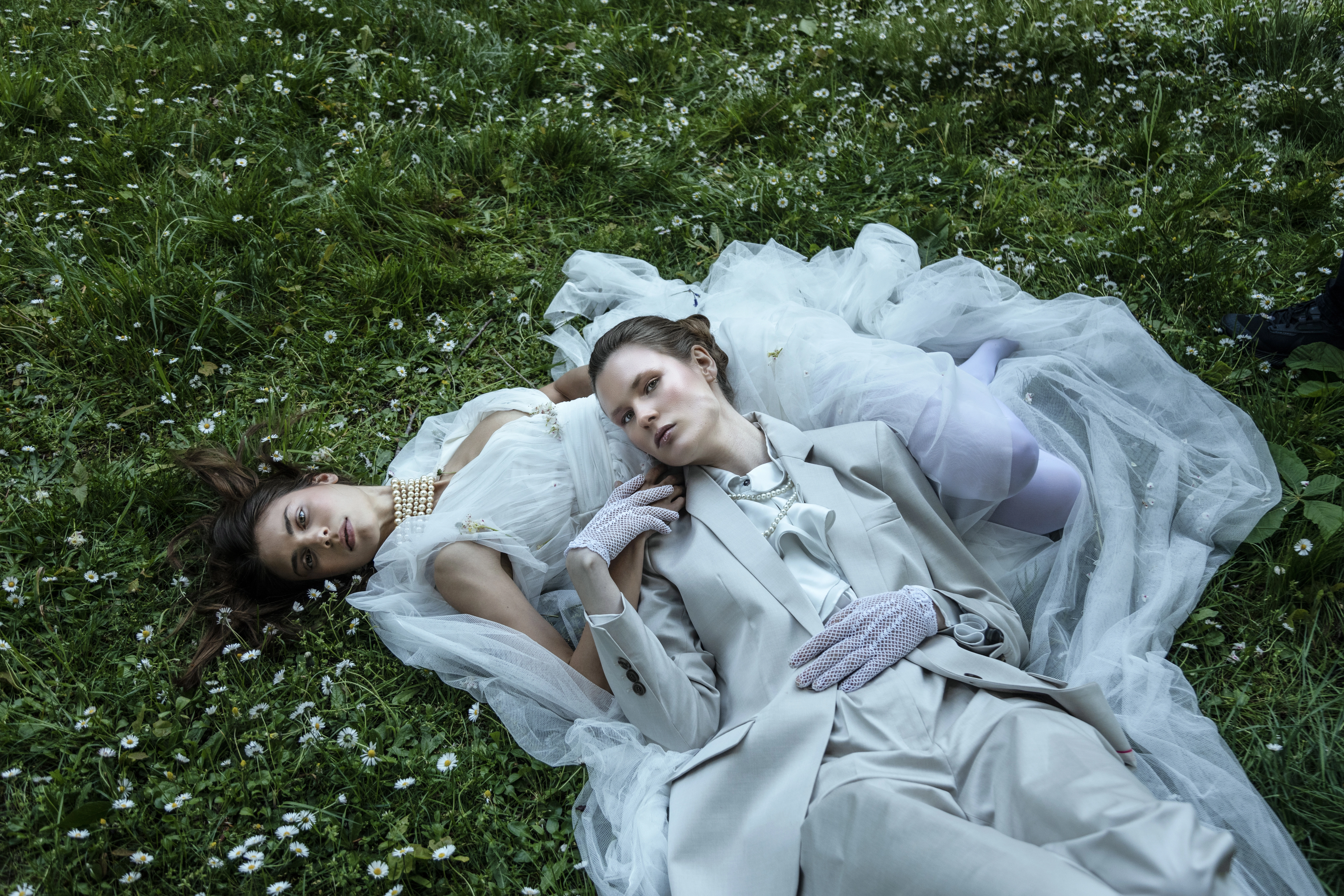  Fashion editorial Complete metalic look - Barbara Bui