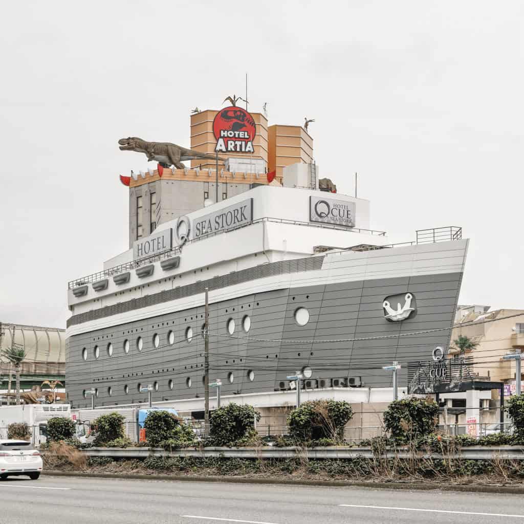 Love Hotel shaped to look like a Cruise ship