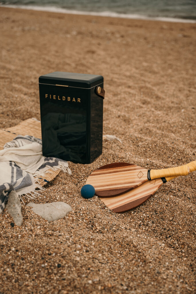 Fieldbar cooler on the beach