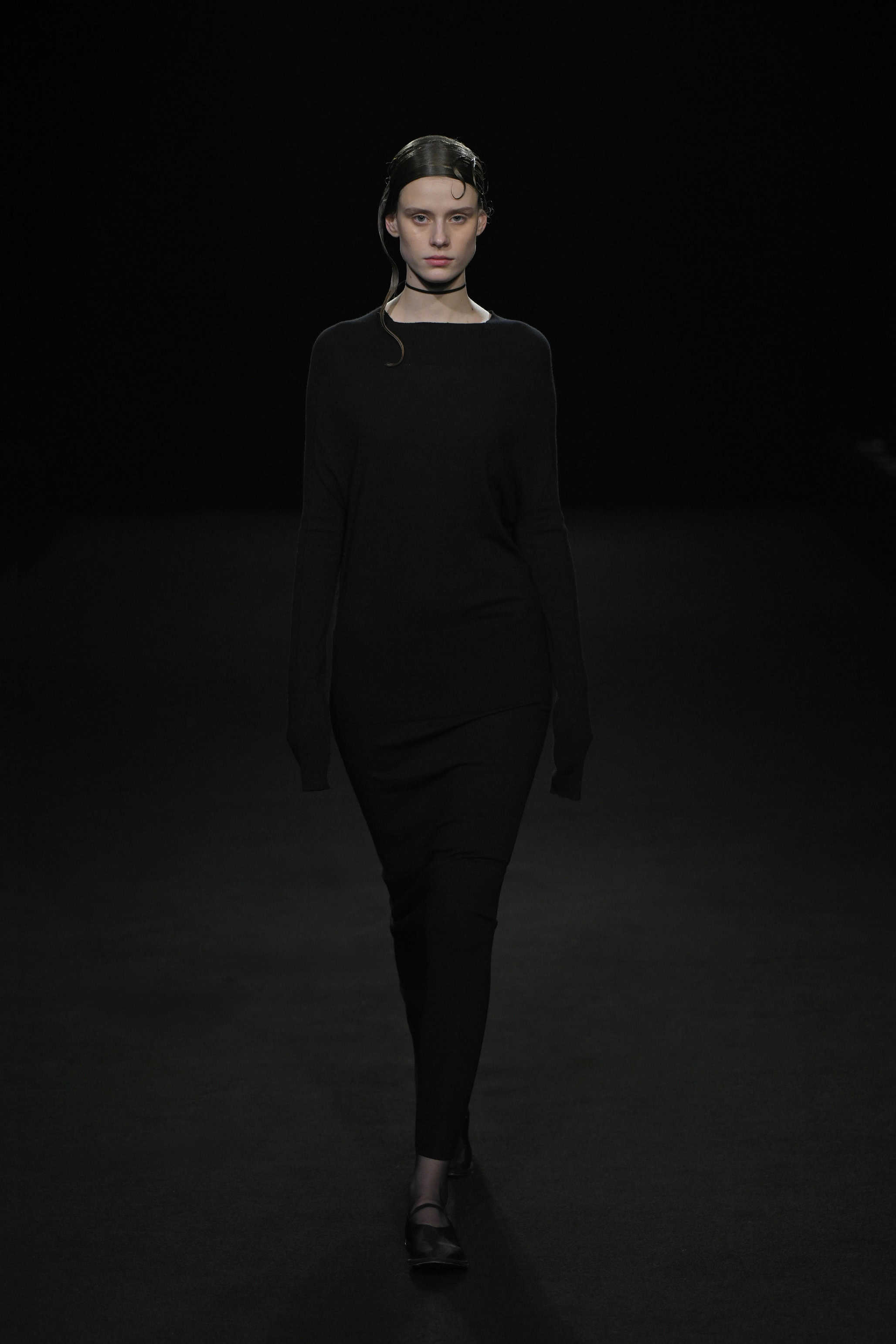 color portrait of runway model, fashion photography