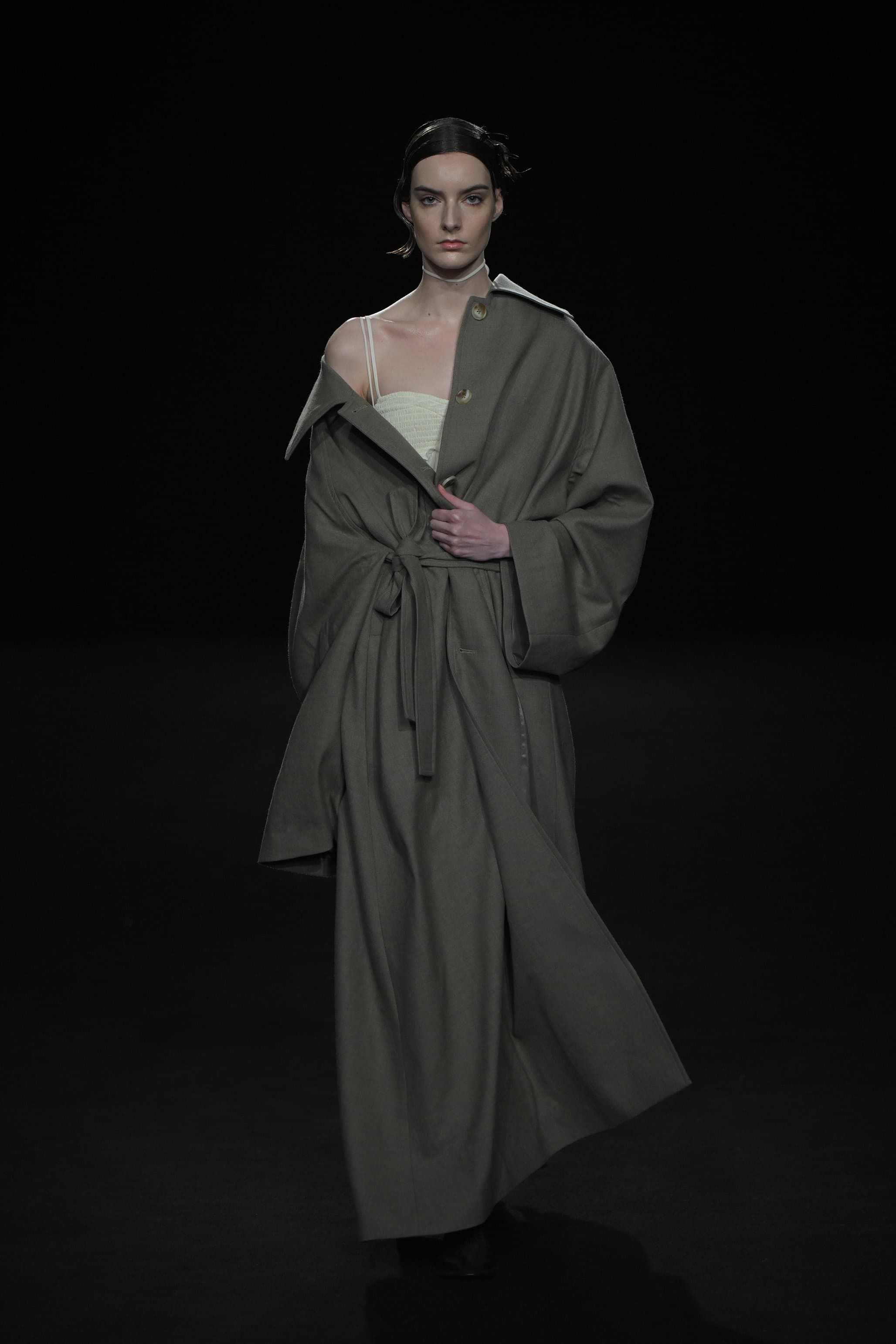 color portrait of runway model, fashion photography