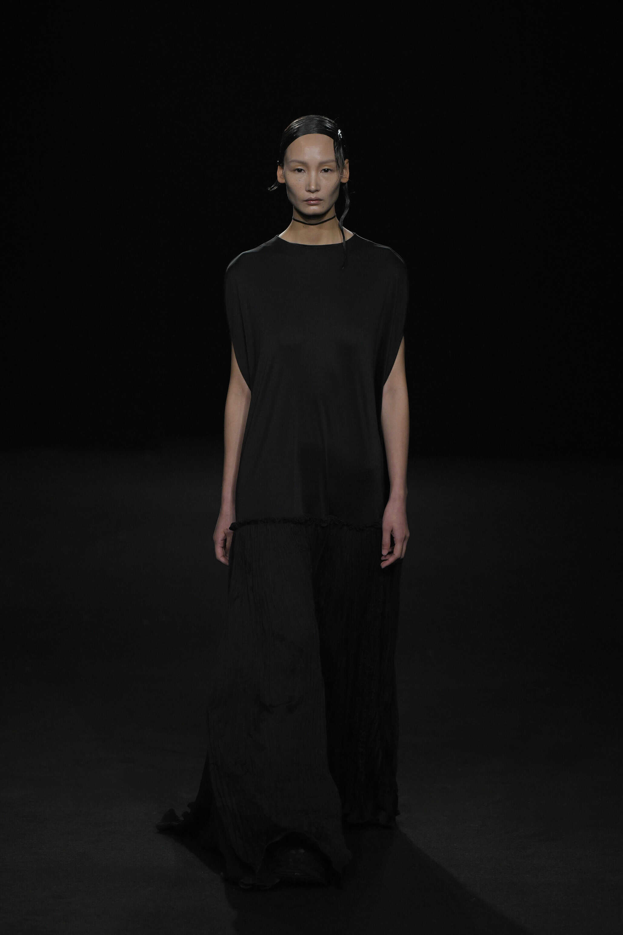 color portrait of runway model, fashion photography