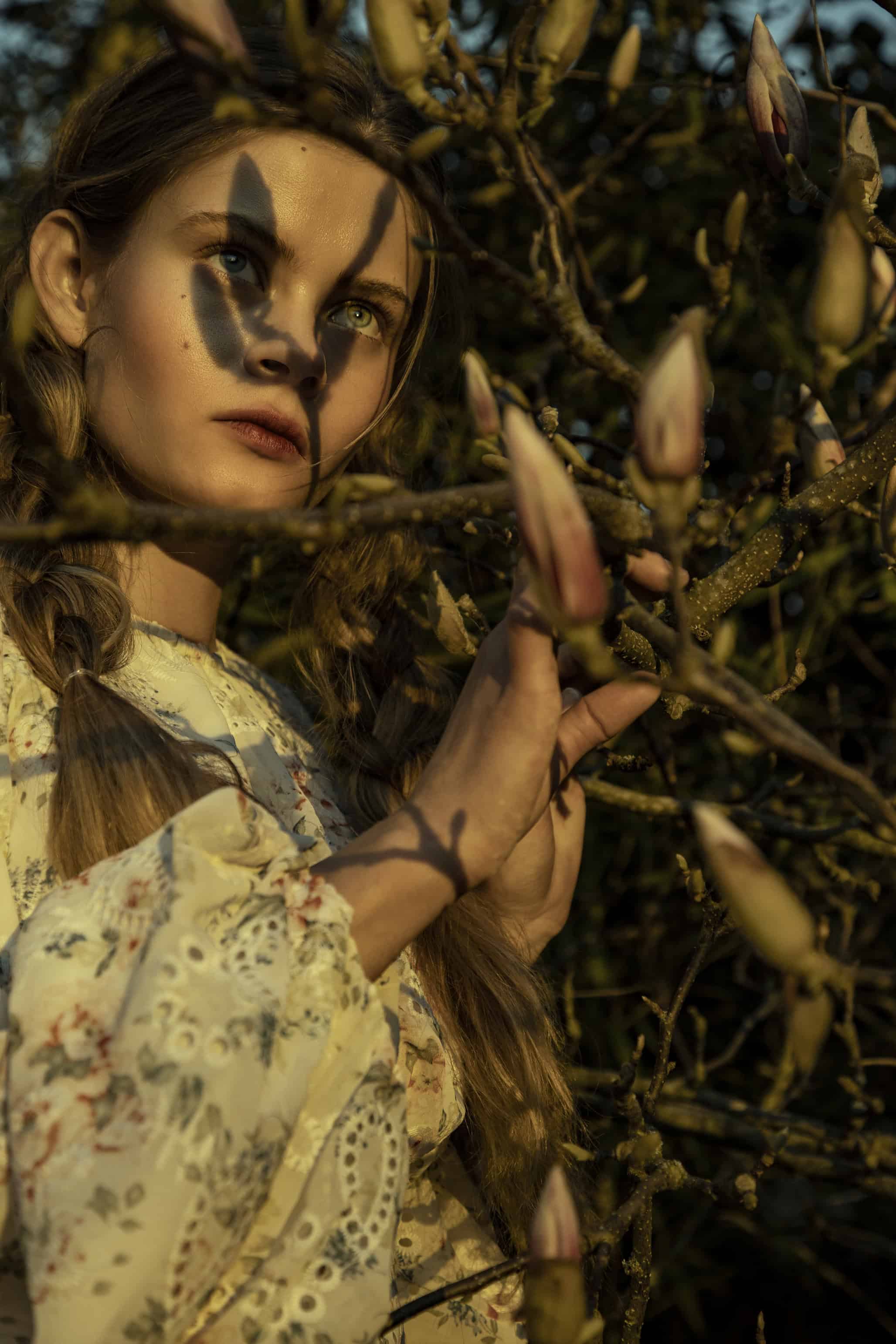 Blouse Shein Premium.  by photographer FRENCH COWBOY A Mia Macfarlane & Julien Crouigneau Creation 