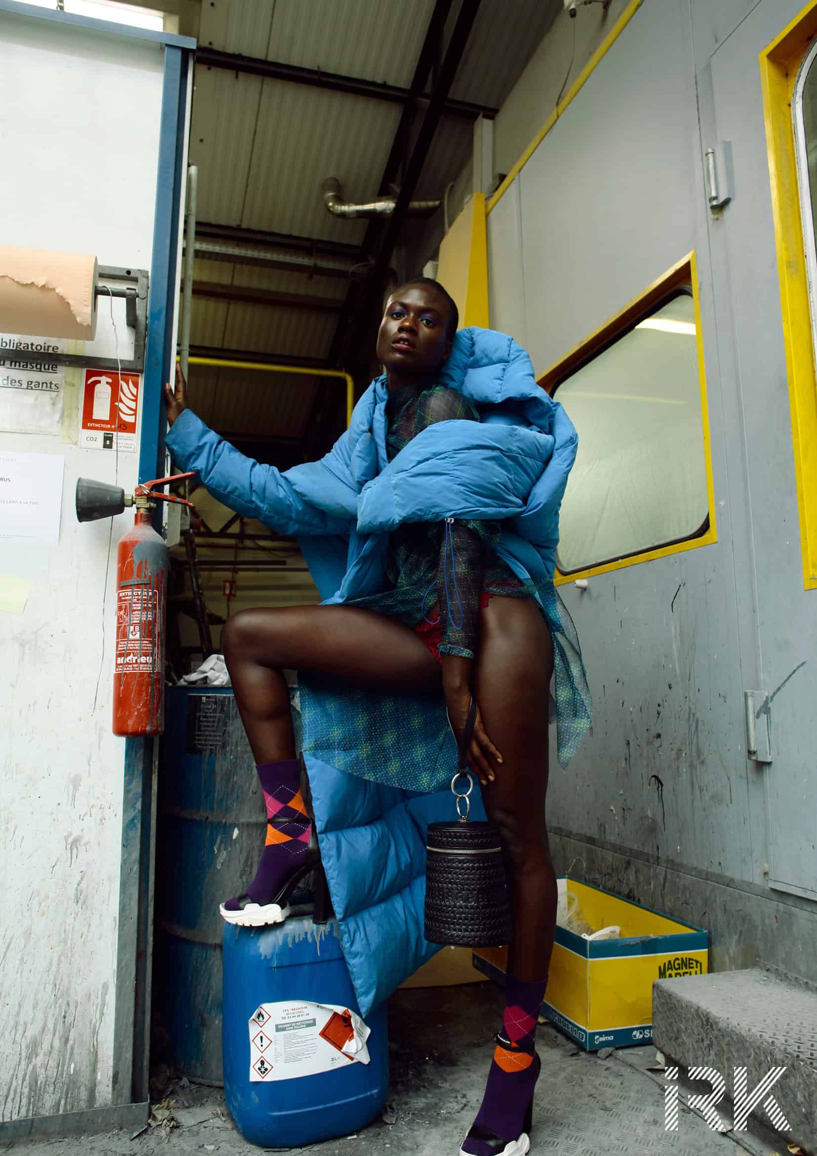 Dress Left Fig, Jacket Elisabet Stamm, Bag Oberkampf, Shoes Ali Saulidi, Socks Falke