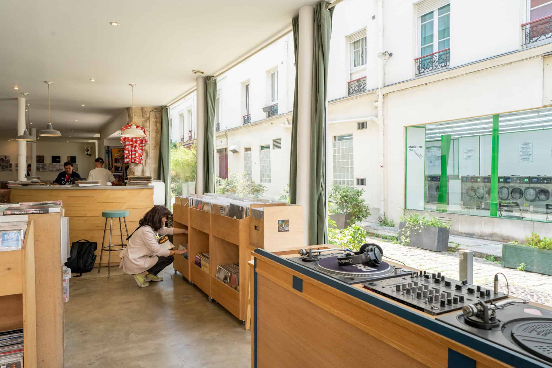 record shop Babaluma