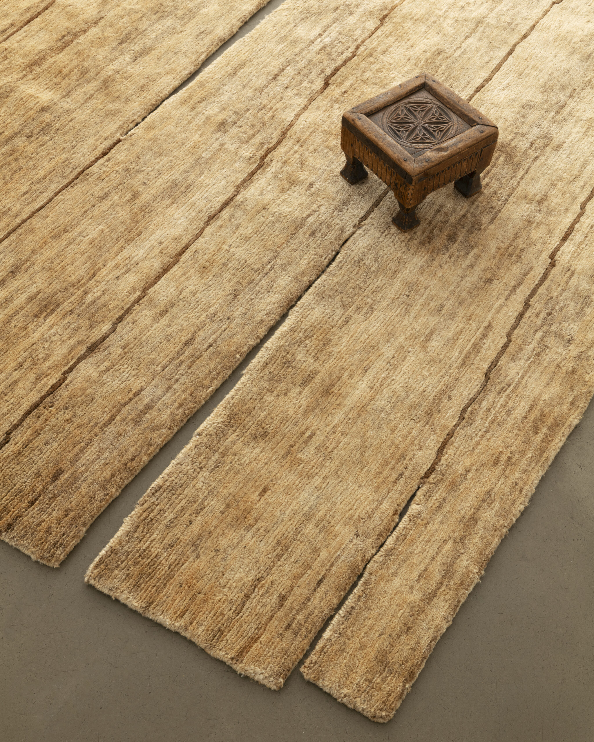 Noémi Langlois-Meurinne's rugs collection
