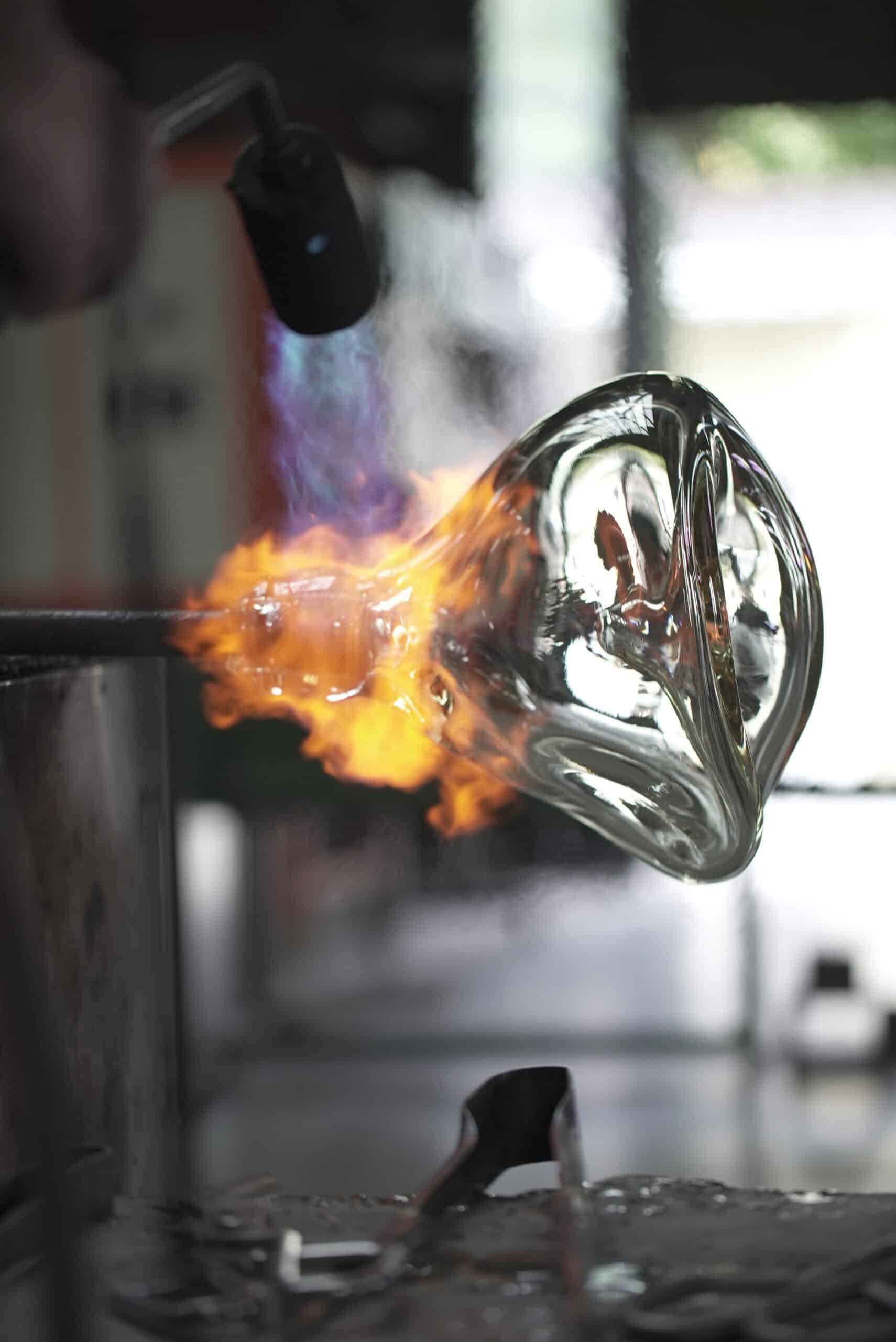Ptoduction- process of blown glass homa design studio 16/1/26