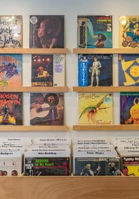 Listen record shop.
