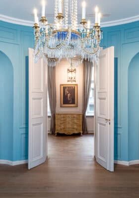 Bayerischer Hof Palais Montgelas. Mozart salon. © Daniel Schvarcz