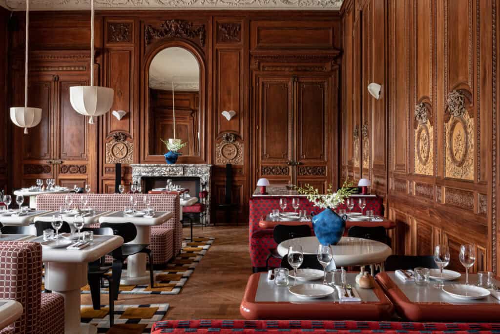 Restaurant © Mr Tripper 2