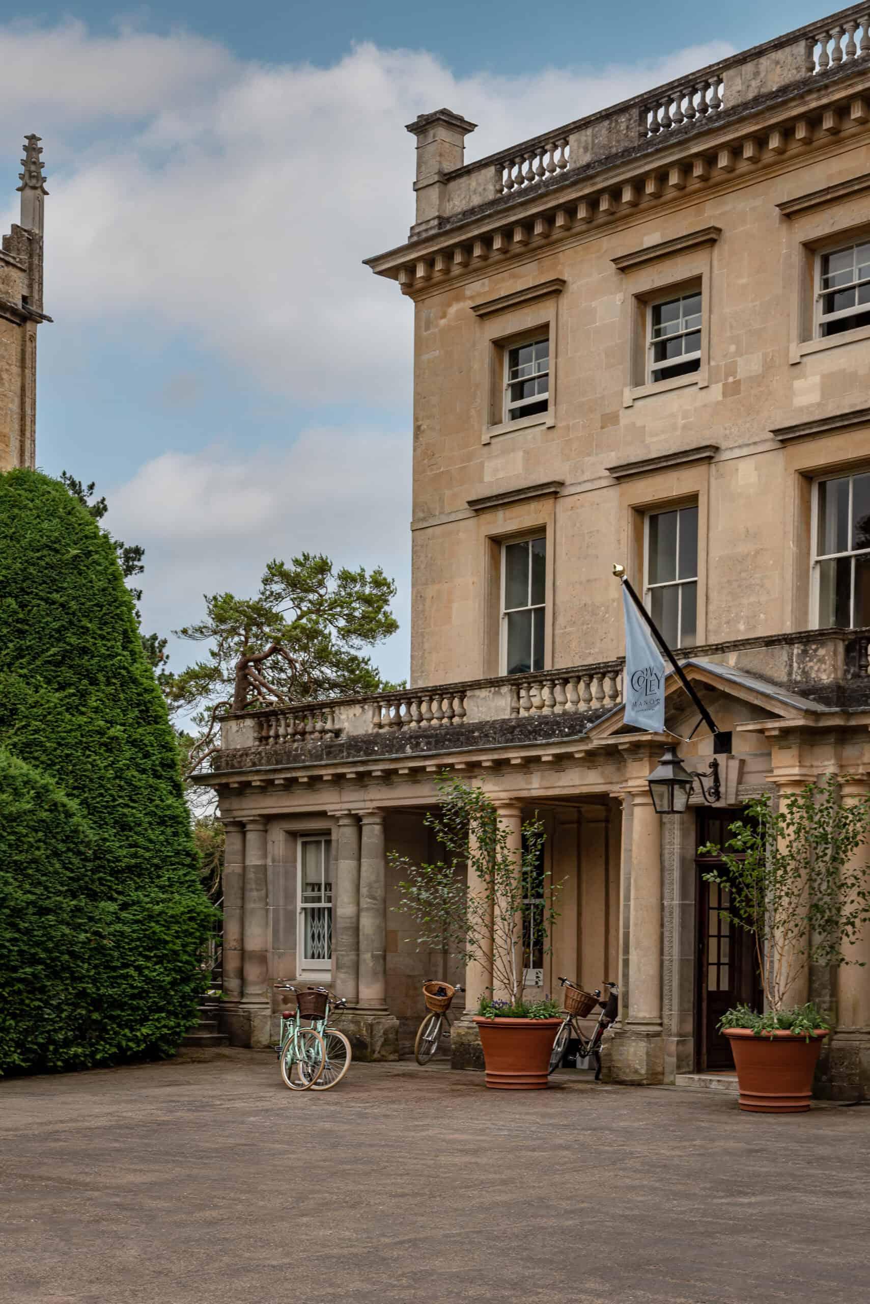 Cowley Manor Experimental © Mr Tripper 20 Cowley Manor Experimental © Mr Tripper 20