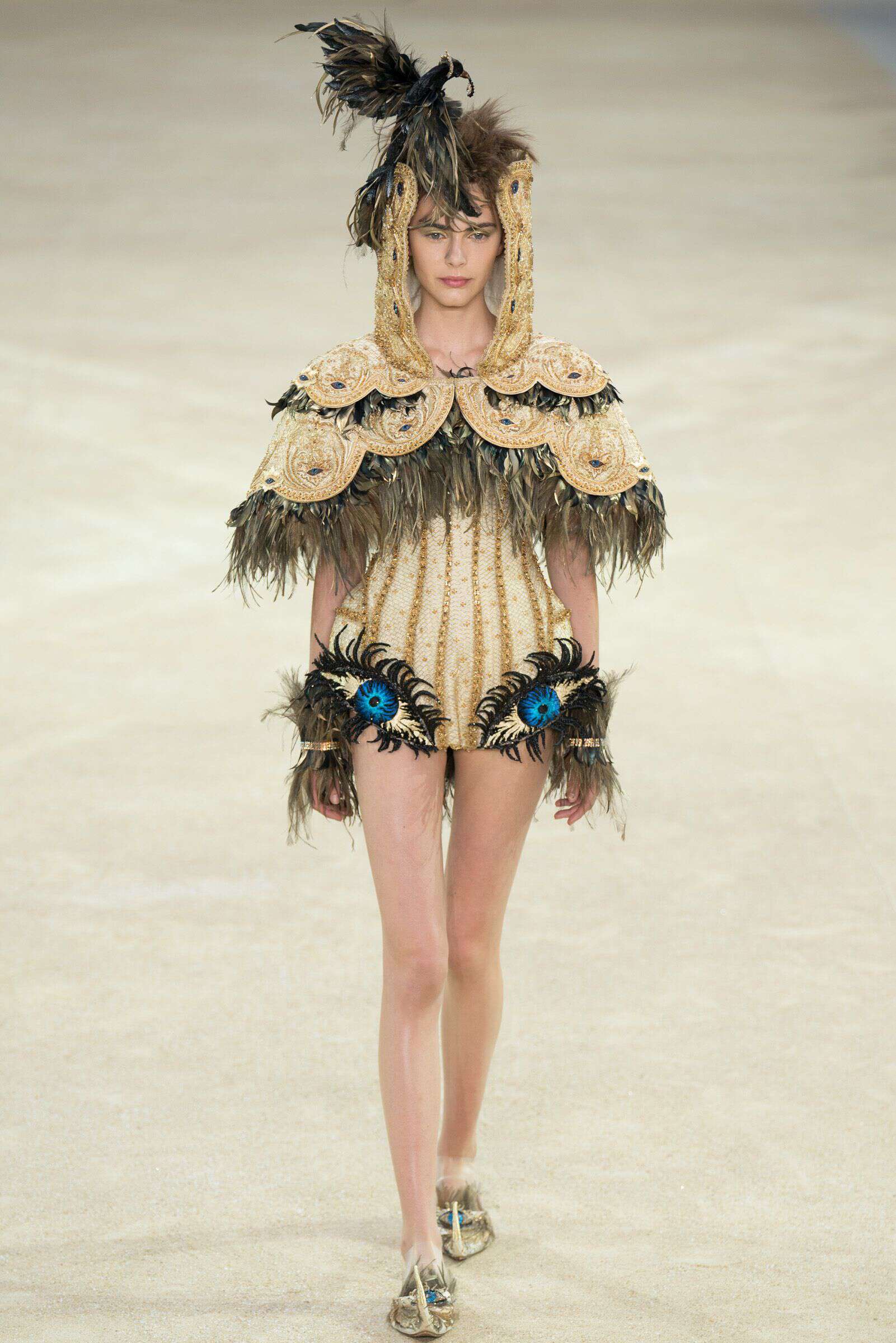 Bird by Guo Pei Alternate Universe Collection Couture Autumn/Winter 2019/20 Shot by: Antonio SO