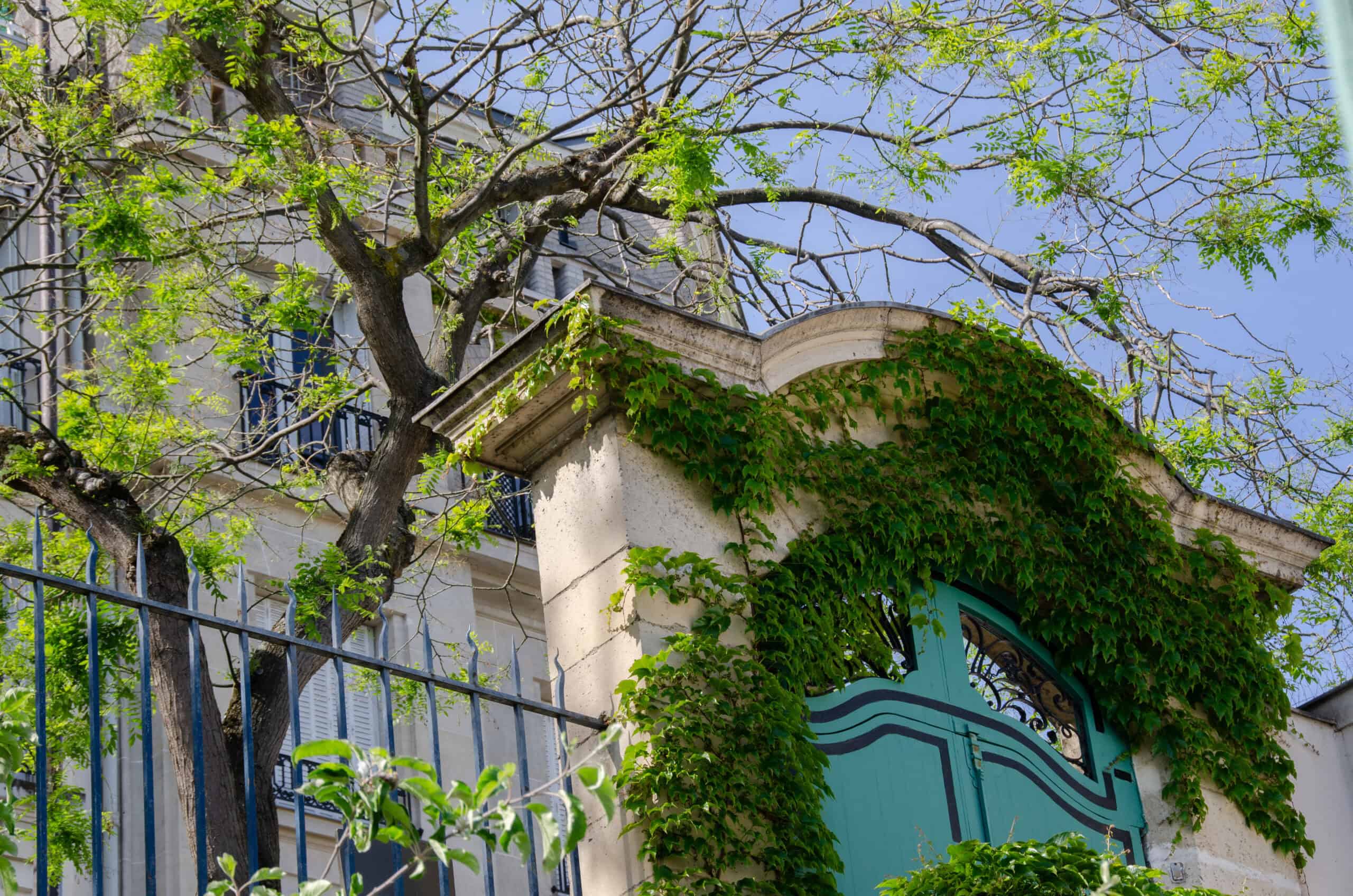 Paris hidden garden